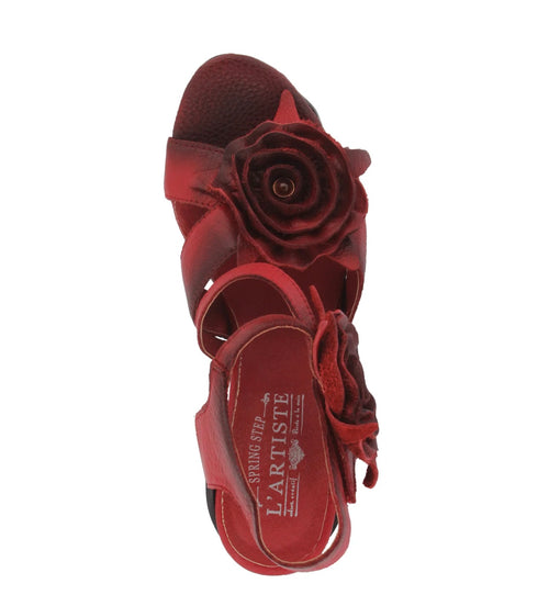 L'ARTISTE SHELLY ANKLE
STRAP SANDAL