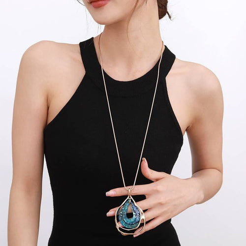 Blue Pendant Necklace