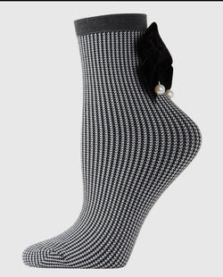 Memoi Houndstooth Pearl Bow
Anklet Socks