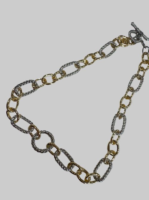 Kiss Lock Necklace