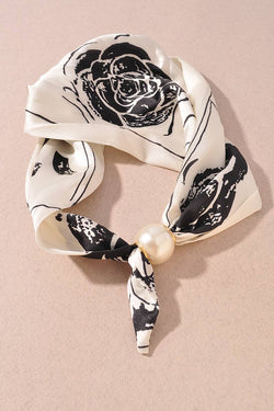 Silk Scarf Necklace: Black
