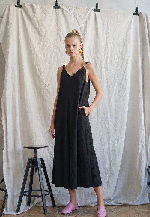 Twisted Vibes (Black)