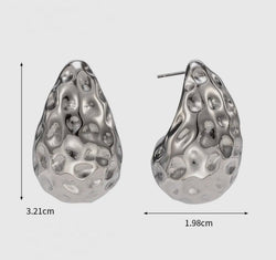 Hollow Teardrop