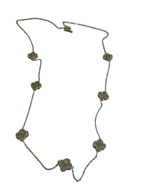 Long Crystal Clover