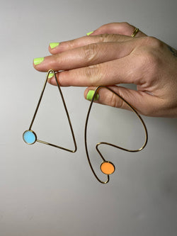 Mismatched Poppers : Brass